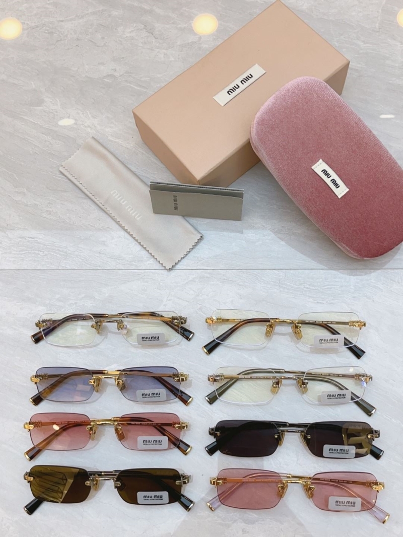MIU MIU